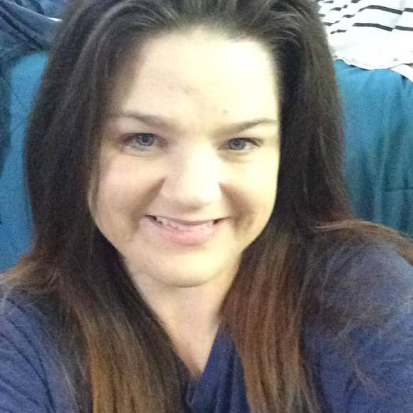 Meet your Posher, Stephanie - Picture 1 of 1